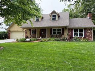 4306 W Fox Ridge Ave, Greenwood, IN 46143