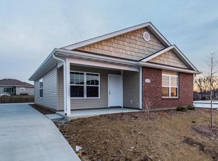 4550 E Brynleigh Ct, Columbia, MO 65202