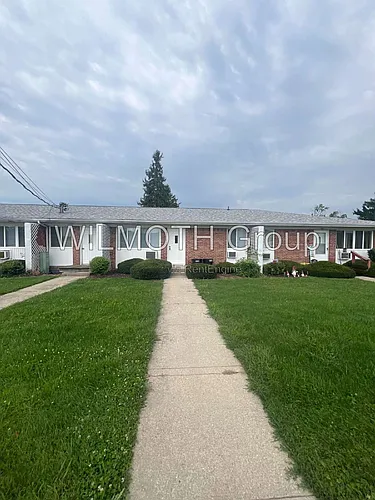 939 W McKay Rd Photo 1