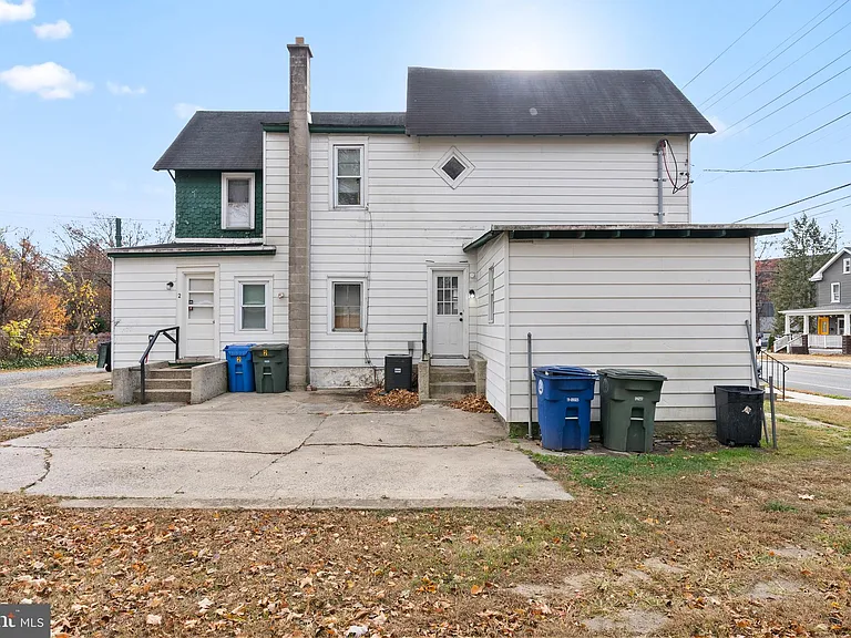 302 N Main St #3 — Photo 21