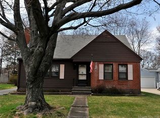 54 Sunset Ave, Meriden, CT 06450