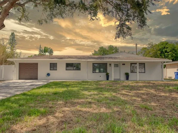 1397 83rd Ave N, Saint Petersburg, FL 33702