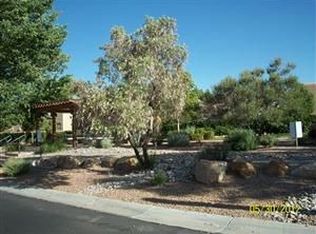 7636 Via Serenita SW, Albuquerque, NM 87121