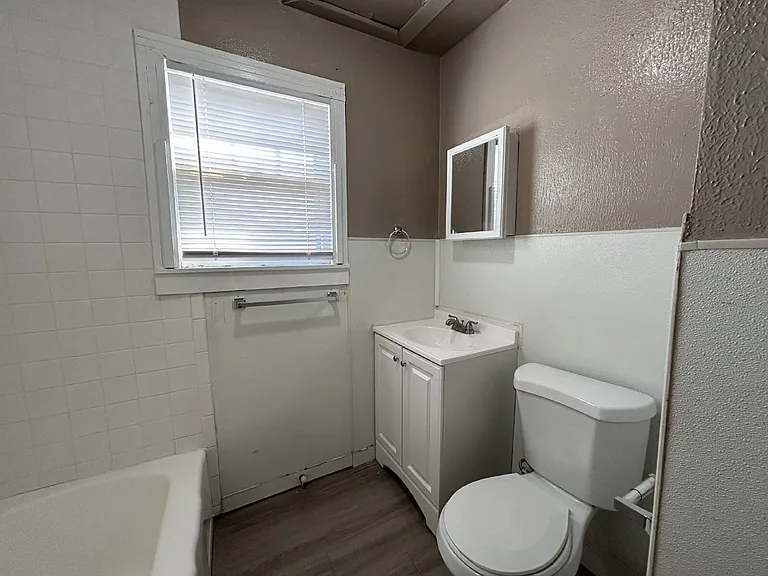 3403 24th St — Photo 7