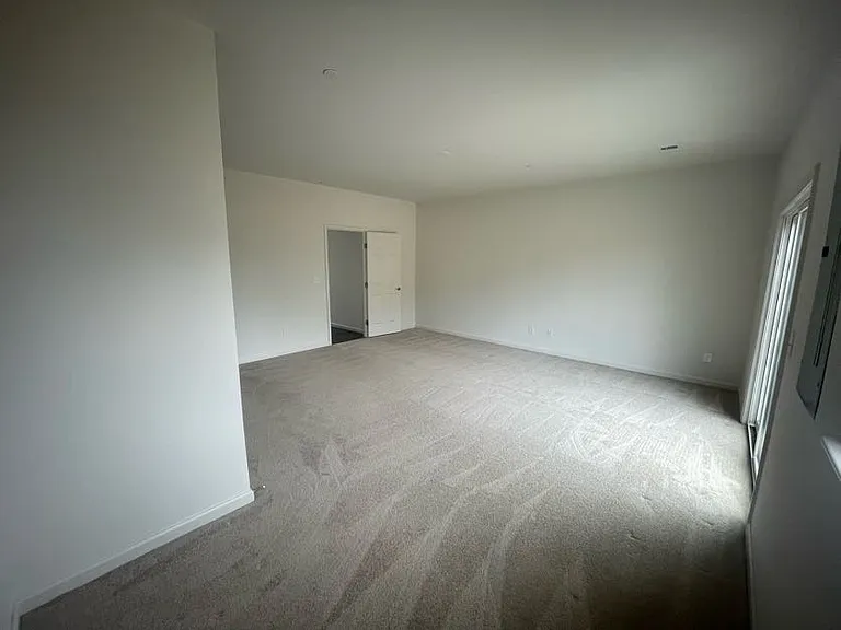 351 Ashby Commons Dr — Photo 19