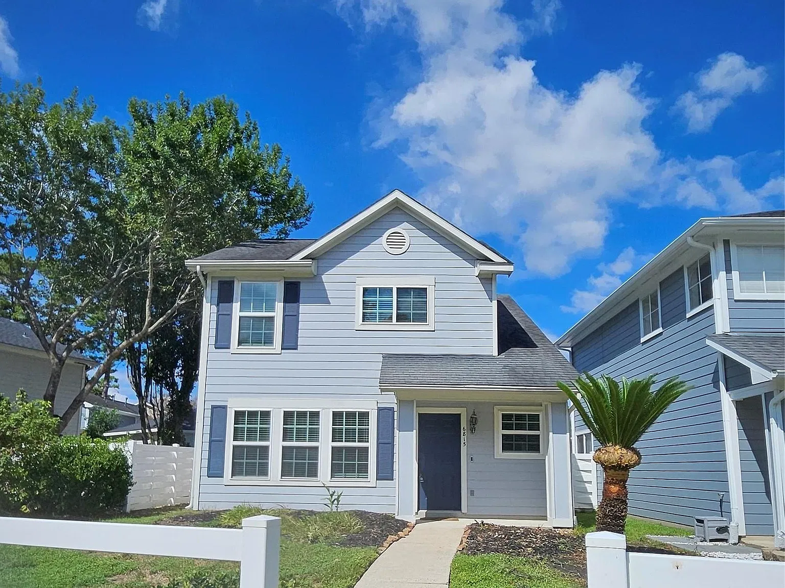 3 bed, 2.5 bath, 1418 sqft, $1,990 — Photo 1
