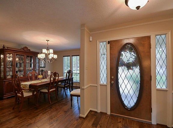 4th image of 2027 Woodland Valley Dr