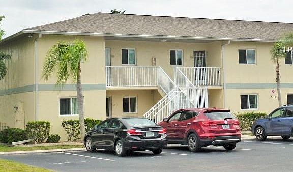 2nd image of 12538 SW Kingsway Cir APT 506