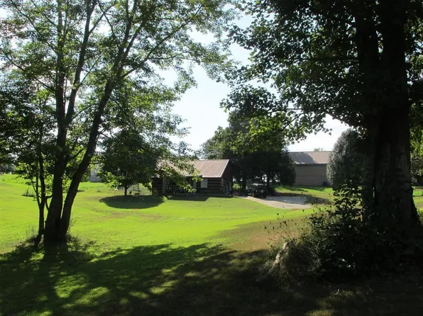 124 Scarborough Rd, Big Rock, TN 37023