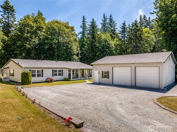 2427 Leroy Place, Camano Island, WA 98282