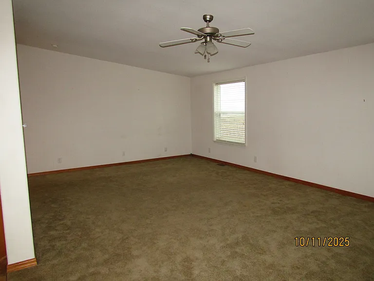 733 Prater Canyon Rd — Photo 13