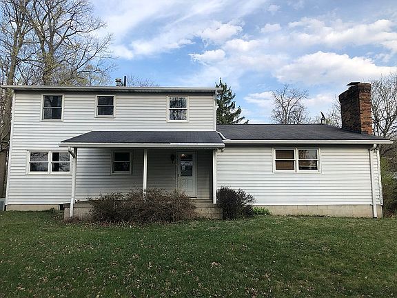 3rd image of 603 Woodcrest Dr