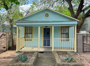 2013 E 11th St, Austin, TX 78702