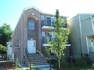 469 Hawthorne Ave #3, Newark, NJ 07108