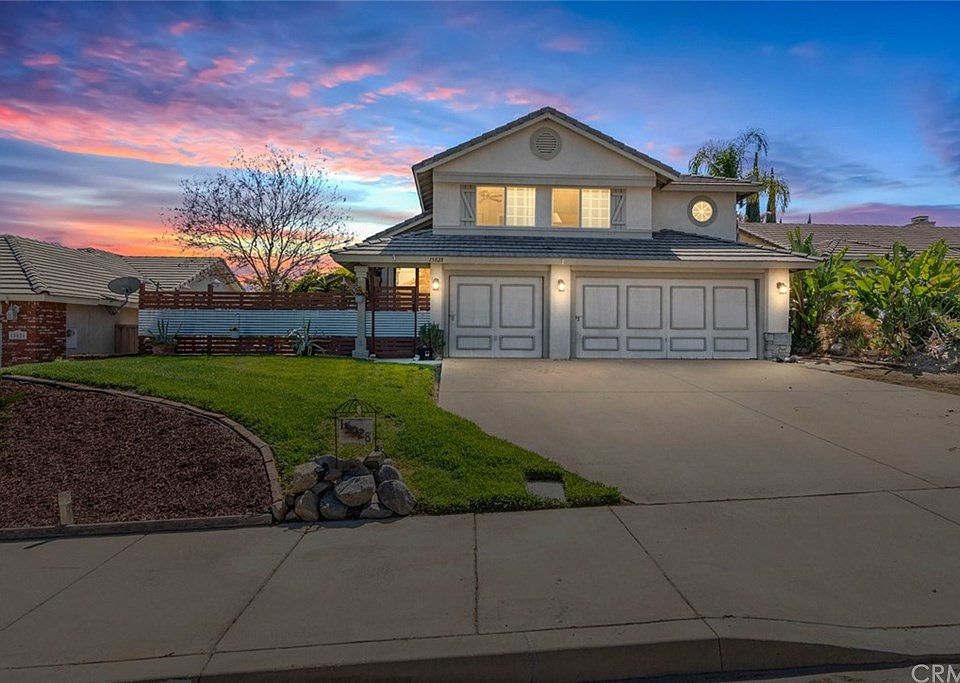 1st image of 15028 Valencia Way