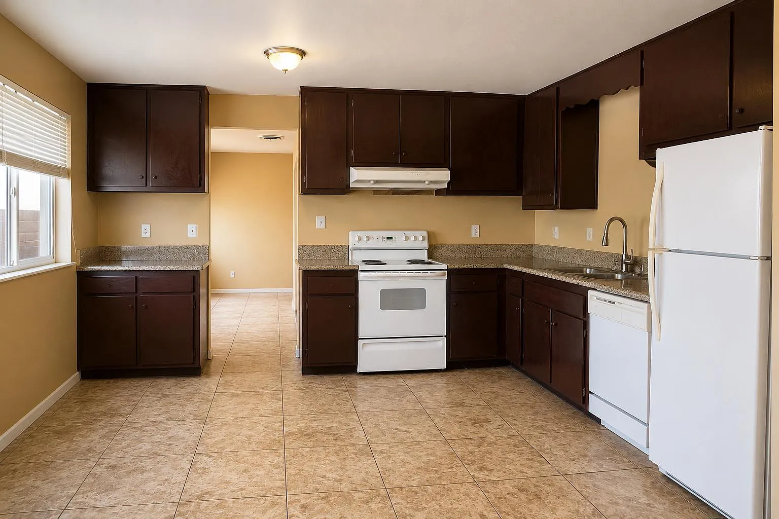 3 bed, 1676 sqft, $1,850 — Photo 2