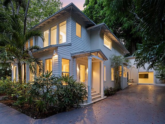 3rd image of 4286 S Douglas Rd