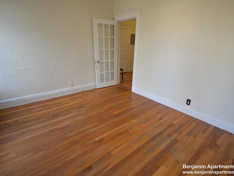 15 Egremont Rd #25 — Photo 3