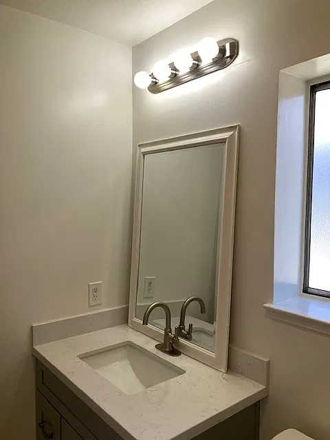 2 bed, 750 sqft, $2,500 — Photo 4