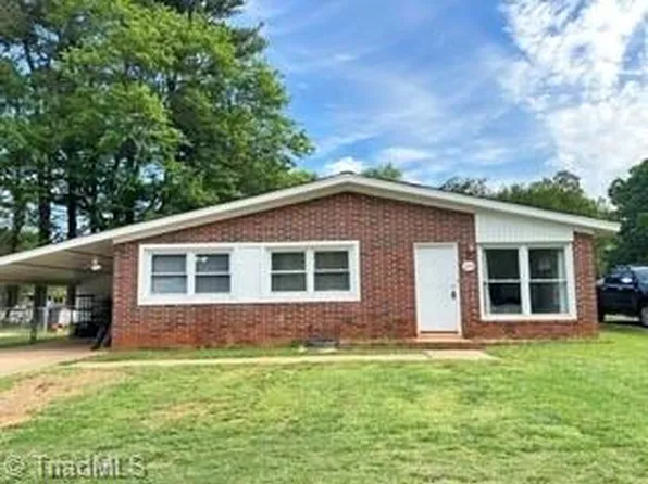 1309 Guest St, Greensboro, NC 27405