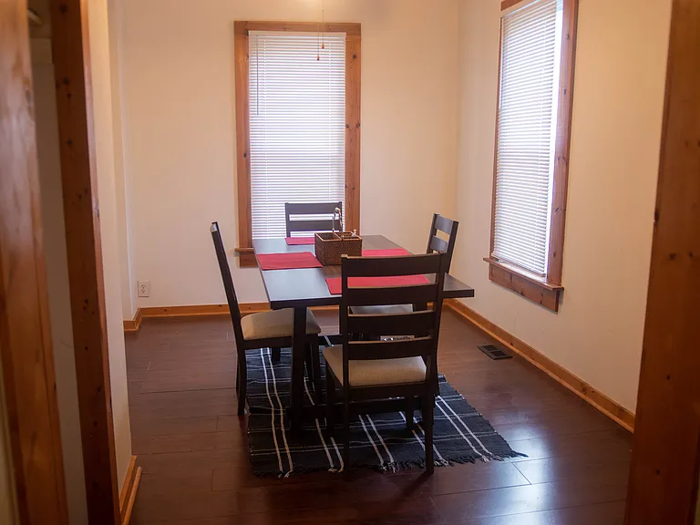 Spacious diningroom/office with lots of natural light.