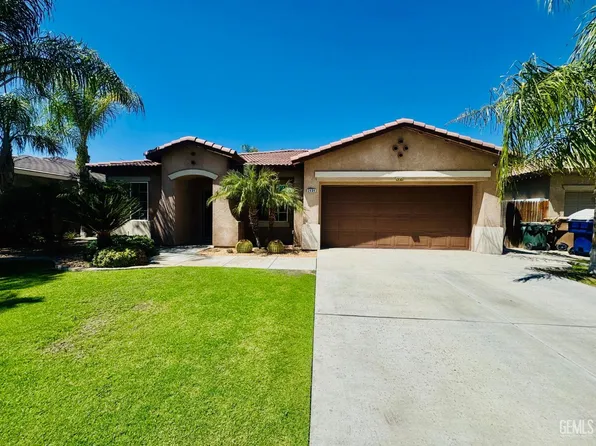 2404 Sosa Dr, Bakersfield, CA 93313