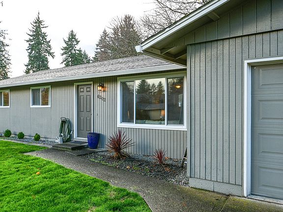 2nd image of 6202 NE 104th Ct