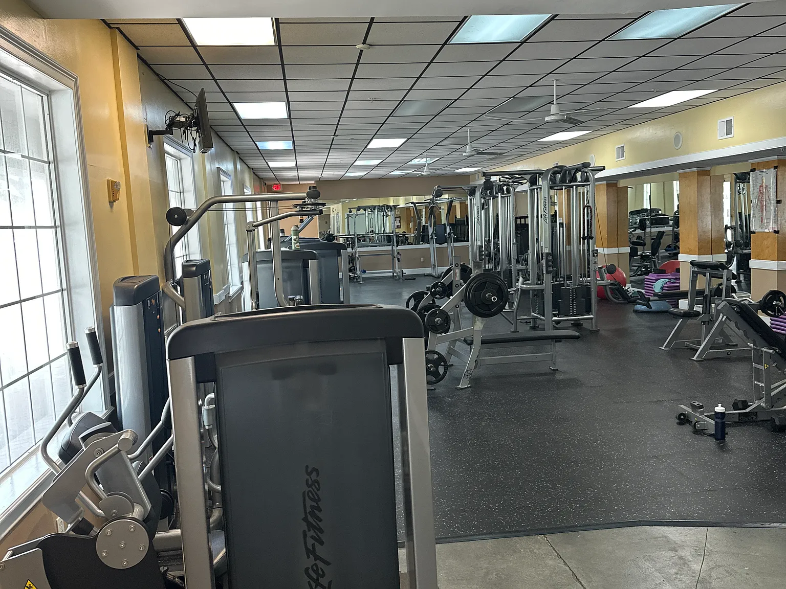 3 bed, 1260 sqft, $1,900 — Photo 4