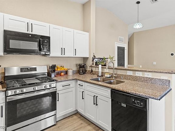 2nd image of 6539 Ozzie Harriet Ave #101