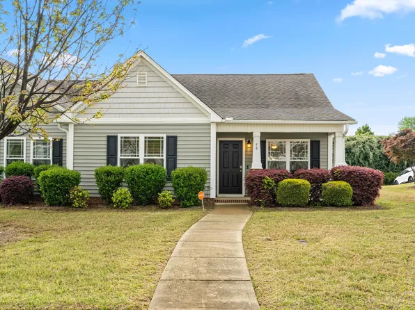 72 E Moss Creek Dr, Clayton, NC 27520