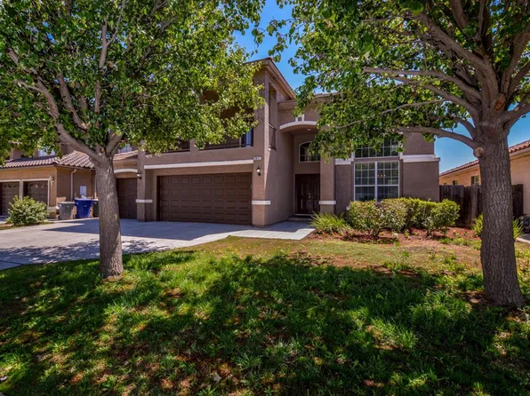 5811 W Cromwell Ave, Fresno, CA 93722