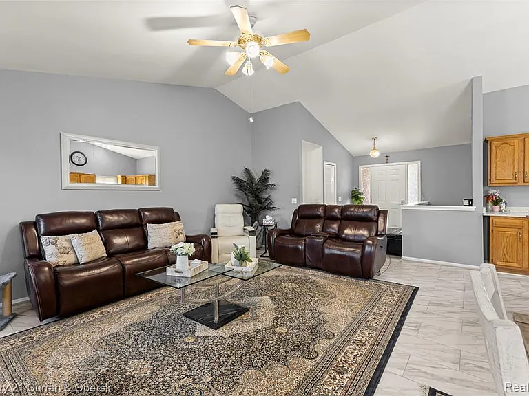14777 Cavell St — Photo 5