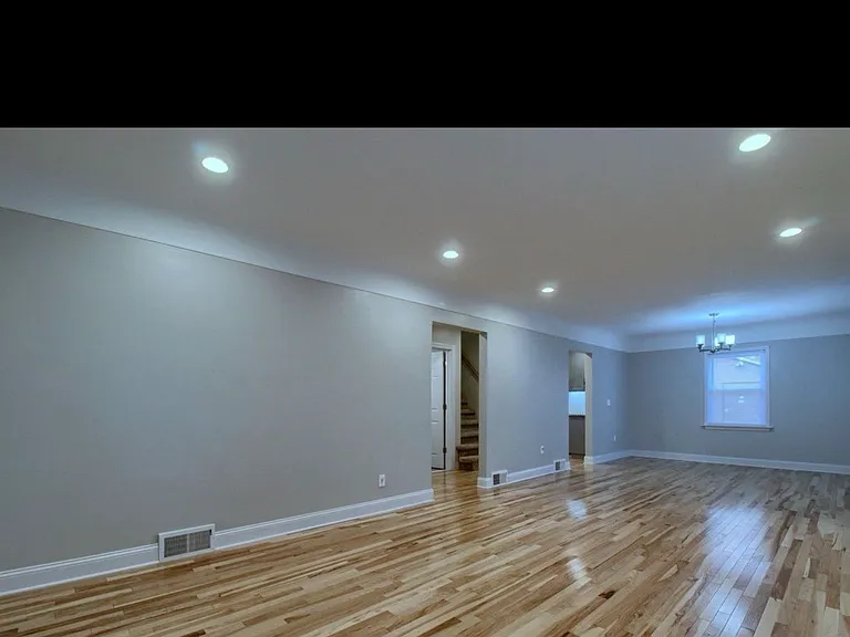 11610 Cardwell St — Photo 7