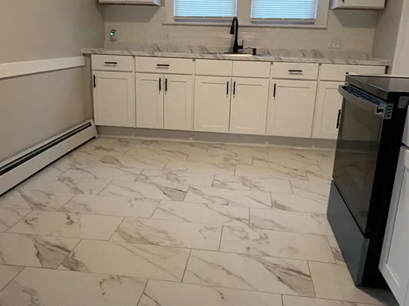 1563 Ella T Grasso Blvd #2, New Haven, CT 06511