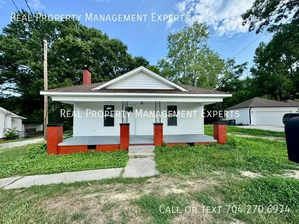 1855 Lane St, Kannapolis, NC 28083
