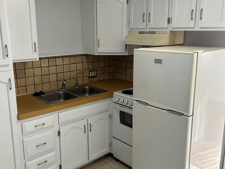 Kitchen B