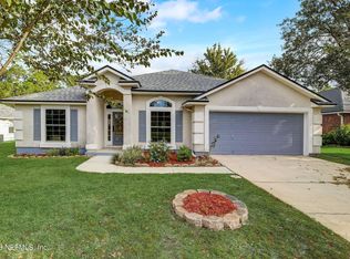 5461 Bristol Bay Ln N, Jacksonville, FL 32244