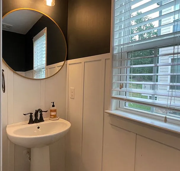 2309 Harmsworth Dr — Photo 8