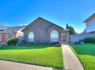 1508 Westmore Dr, Moore, OK 73170