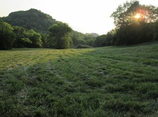 598 Happy Valley Rd, Bell Buckle, TN 37020