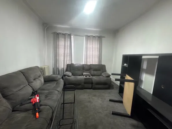 15 Southgate Ct Floor 1, Brooklyn, NY 11223