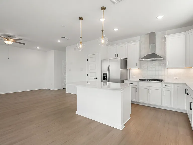 528 Knot Dr — Photo 13