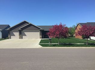 2600 E Augusta St, Brandon, SD 57005