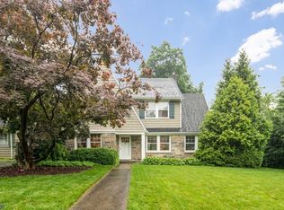 109 Westview Rd, Montclair, NJ 07043