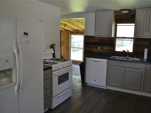5th image of 403 Wayne Ave
