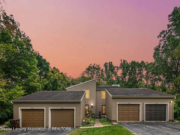 5636 Deville Ct, East Lansing, MI 48823