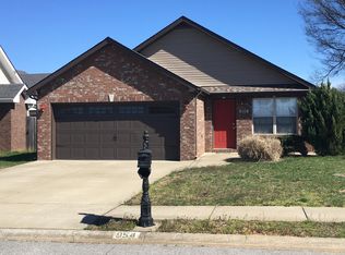 954 Culverson Ct, Clarksville, TN 37040