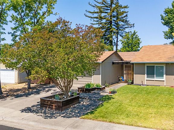 4th image of 7025 Woodrick Way