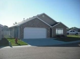 1660 E 900 S UNIT 23, Clearfield, UT 84015