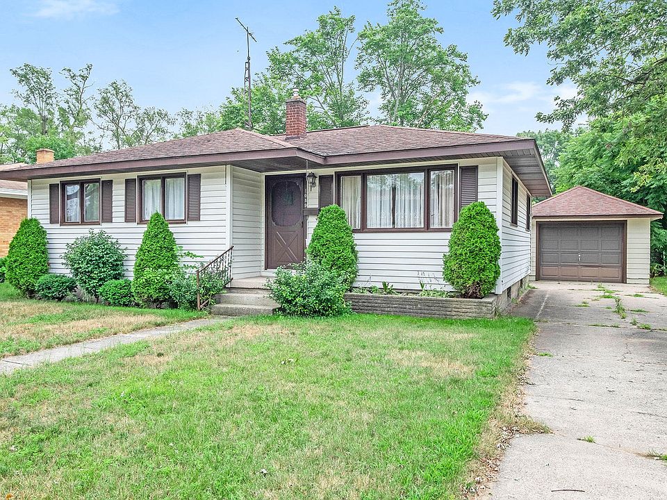 1st image of 1089 Langeland Ave